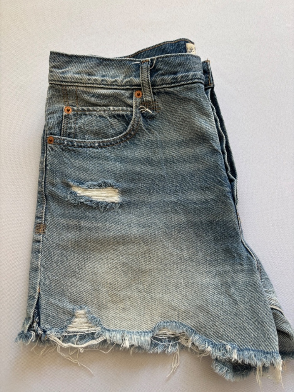 Boho Distressed Denim Shorts Size 30 Light Wash Frayed Hem We The Free